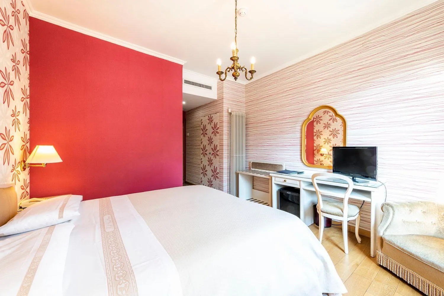 Hotel Metropole Suisse Como 4*,