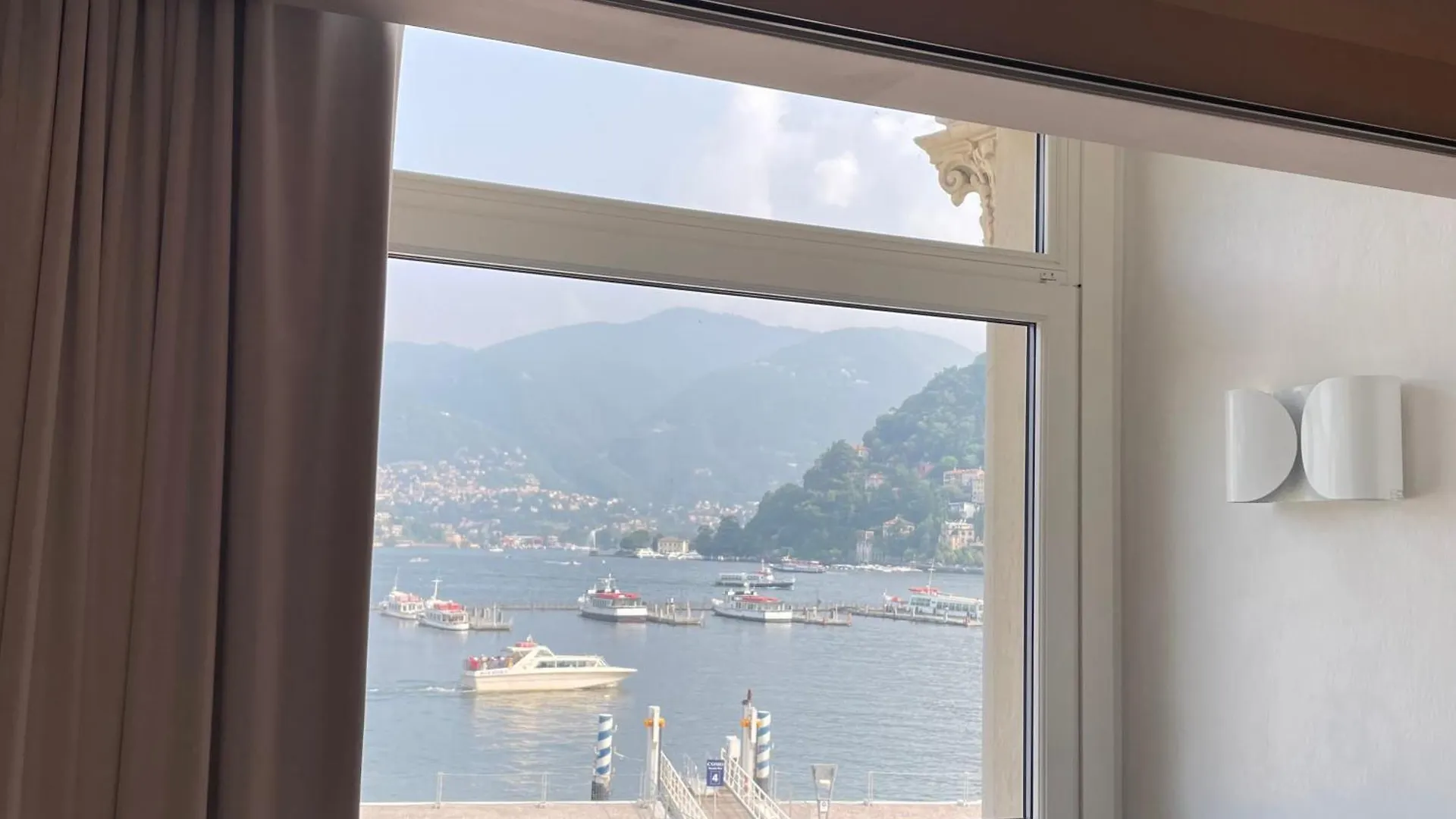 Hotel Metropole Suisse Como 4*,