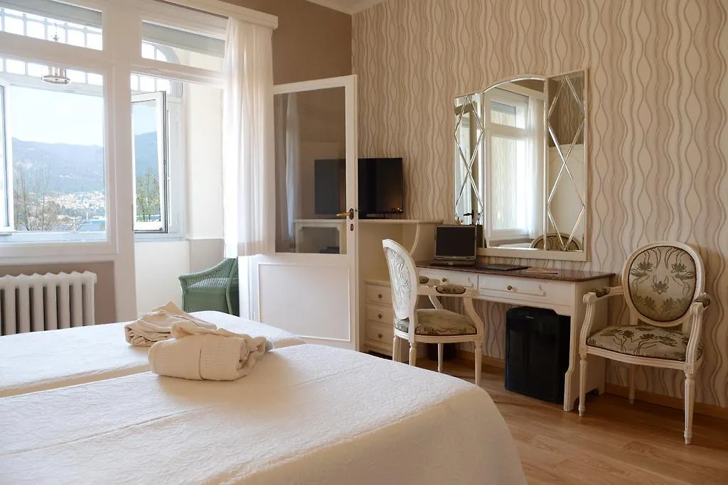 Hotel Metropole Suisse Como 4*,  İtalya